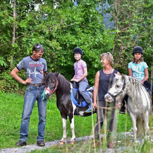 Familienurlaub mit Reiten und Pferde in Kärnten - Pension Nähe Ossiacher See